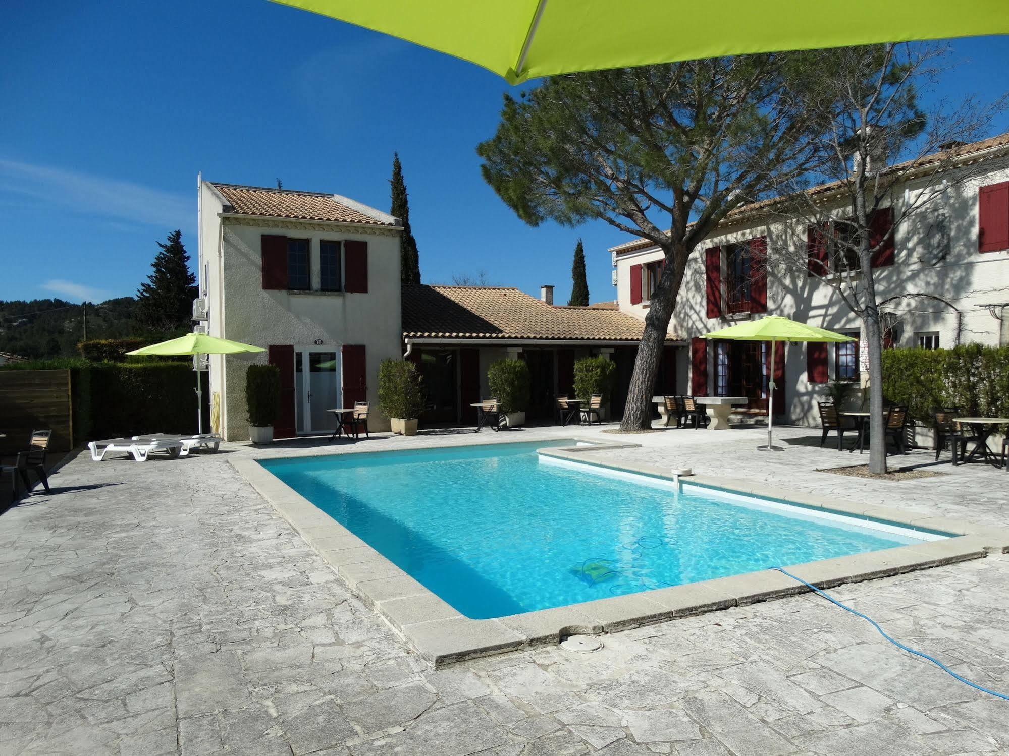 Des Amandiers Hotel 3*